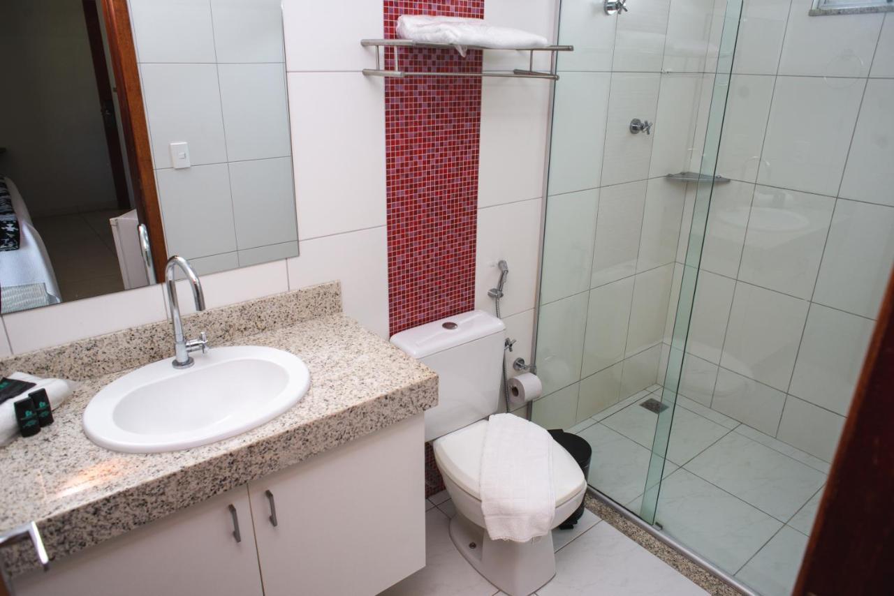 Manhattan Apart Hotel Caratinga Екстер'єр фото