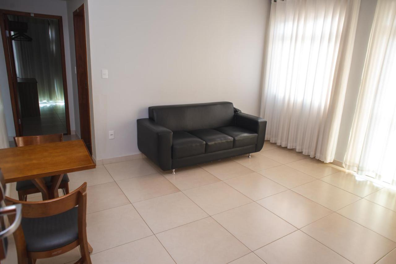 Manhattan Apart Hotel Caratinga Екстер'єр фото