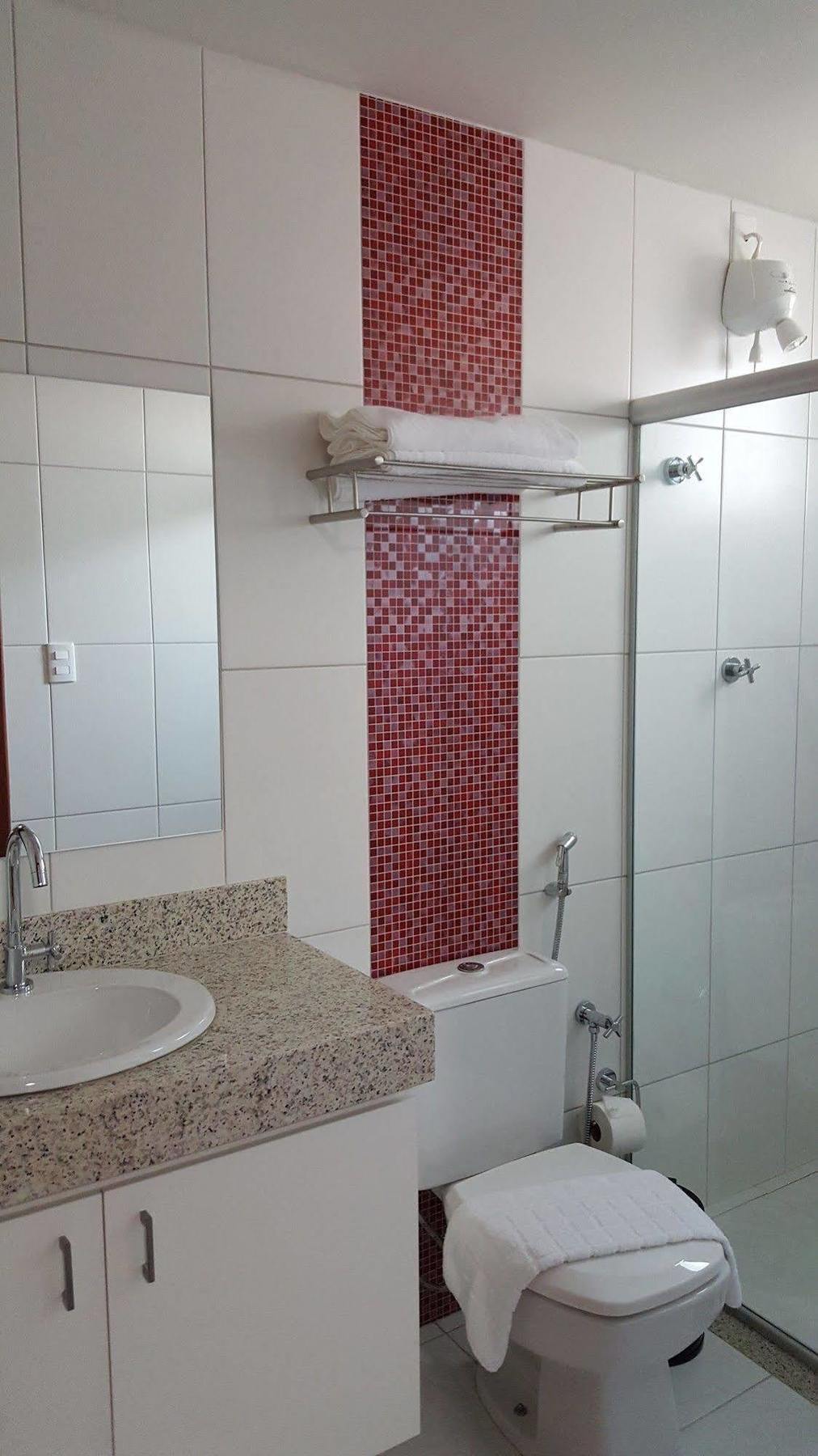 Manhattan Apart Hotel Caratinga Екстер'єр фото